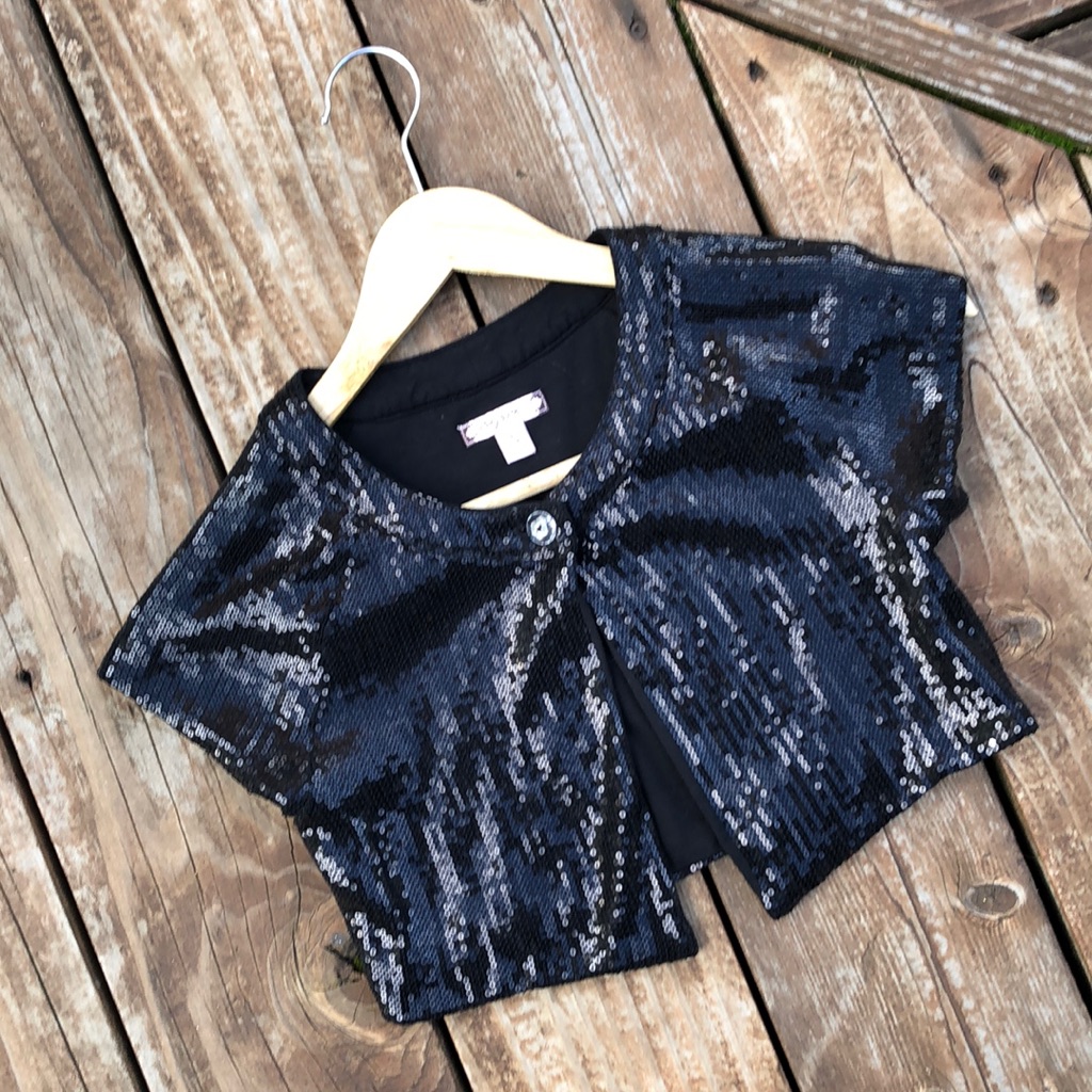 Ruby & Bloom Black Sequin Cropped Jacket